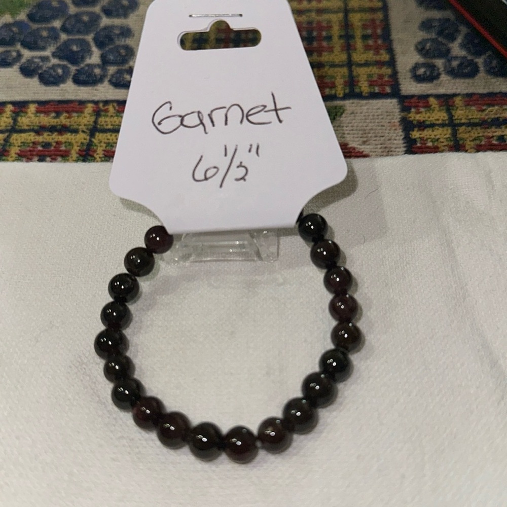 Beautiful Hand Crafted Garnet Stretch Bracelet